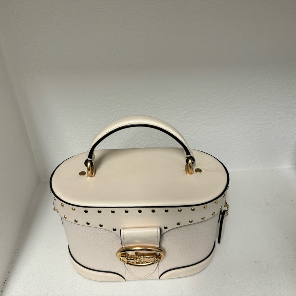 Coach Vanity Bag - Picture 14 of 15